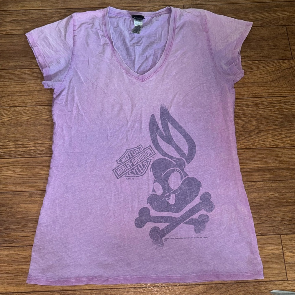 Harley Davidson Looney Tunes Lola Bunny Bones V-neck graphic tee M Myrtle Beach